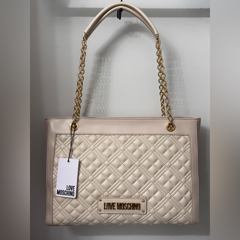 NWT Love Moschino Cream Quilted Borsa Tote & Gold Chain Handles(with dust bag)